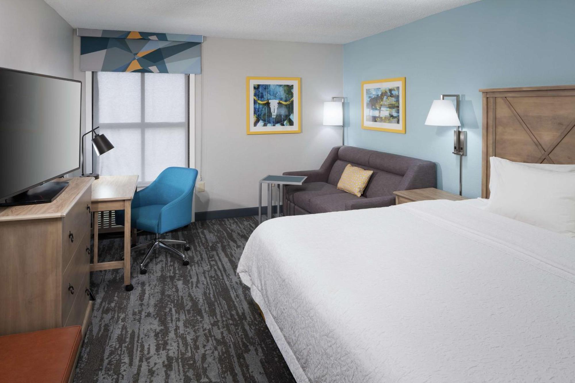 King Room King Bed Non-Smoking,1552178908:JPEG